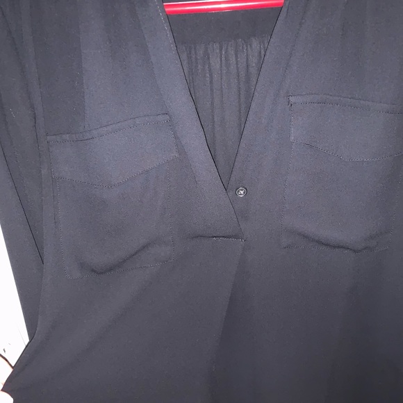 Ann Taylor Mixed Media Pleat front long sleeve black blouse- has pockets XS - Picture 4 of 7